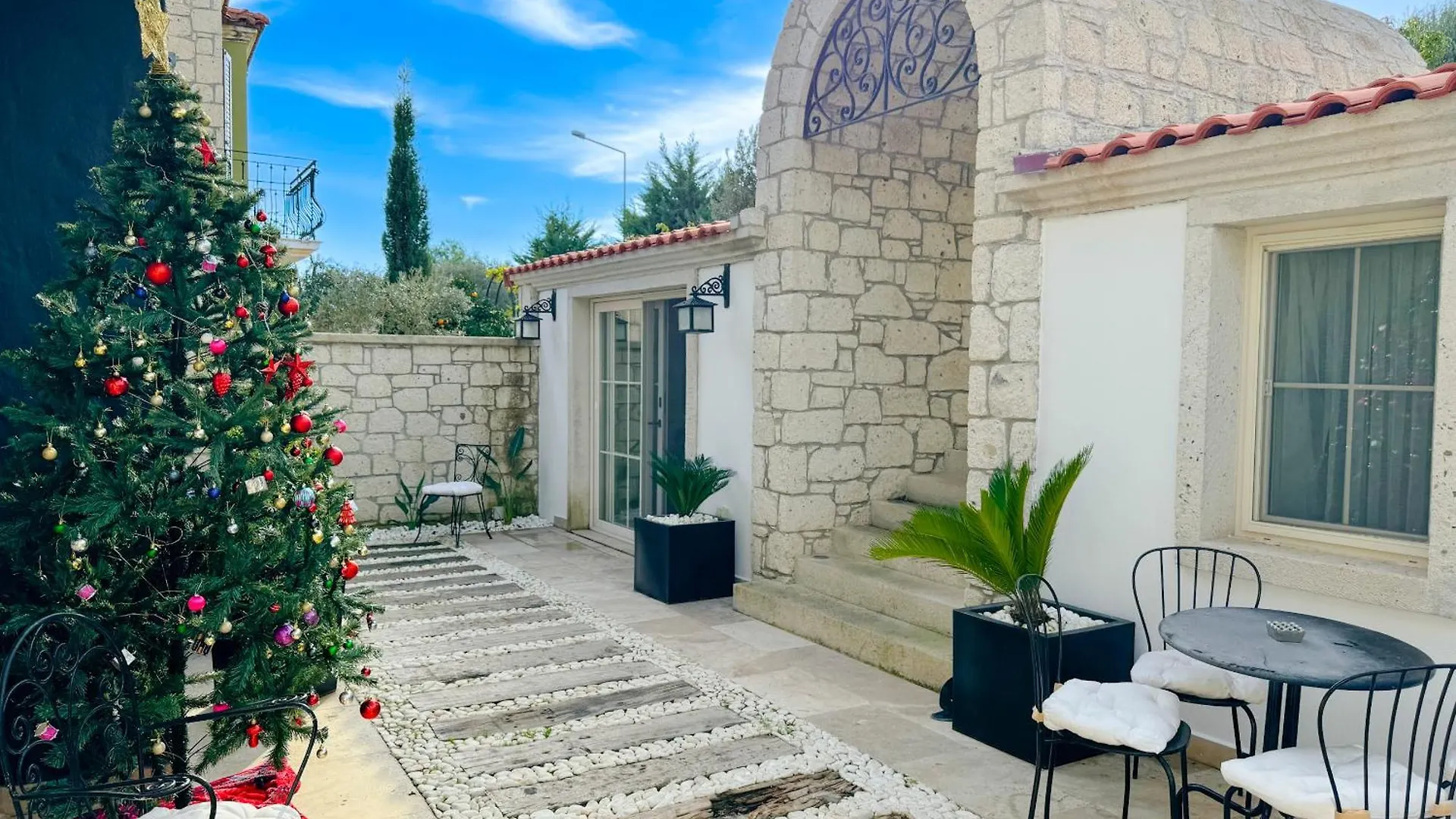 Fedora Otel Alaçatı