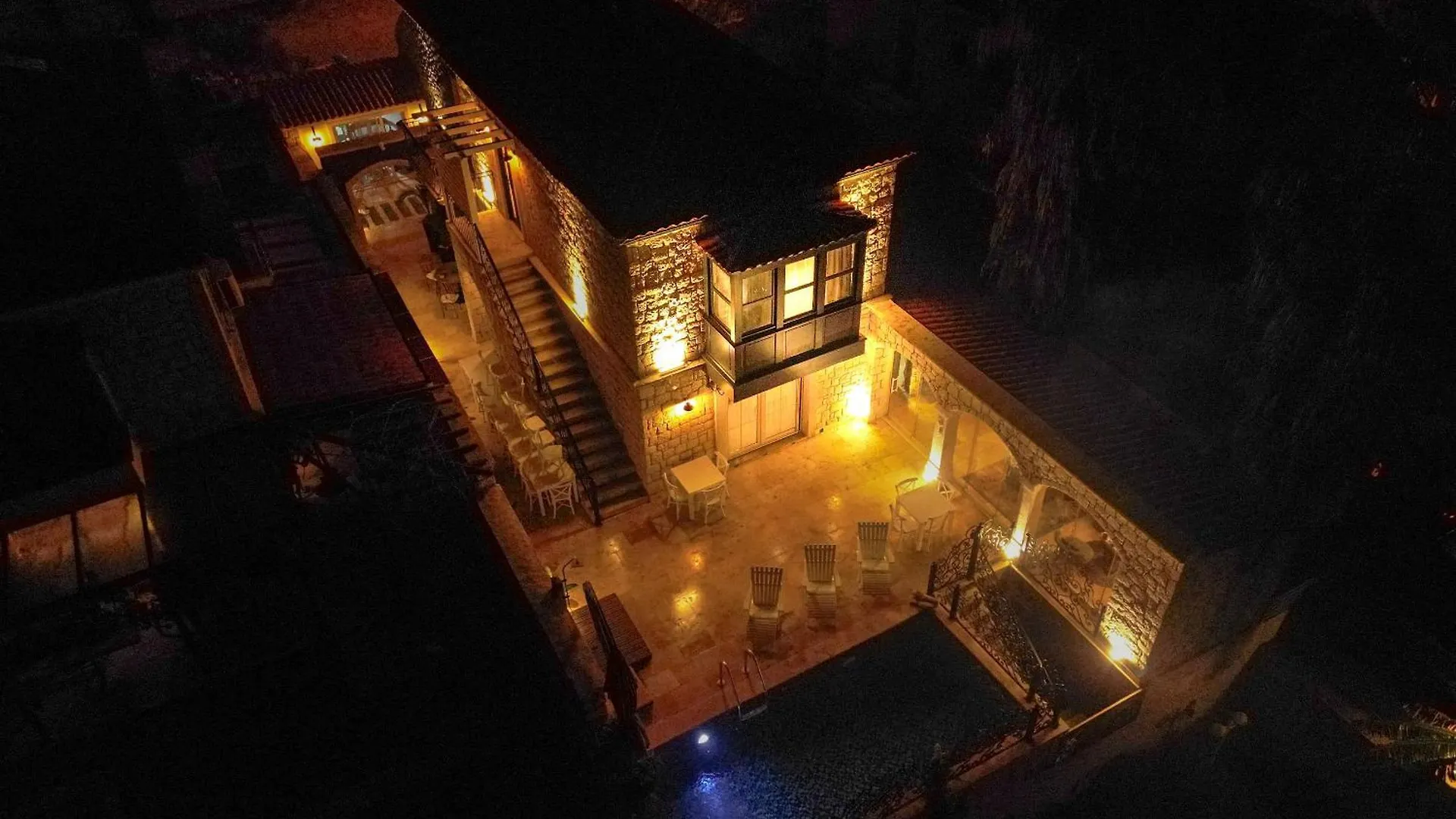 Fedora Otel Alaçatı 0*,