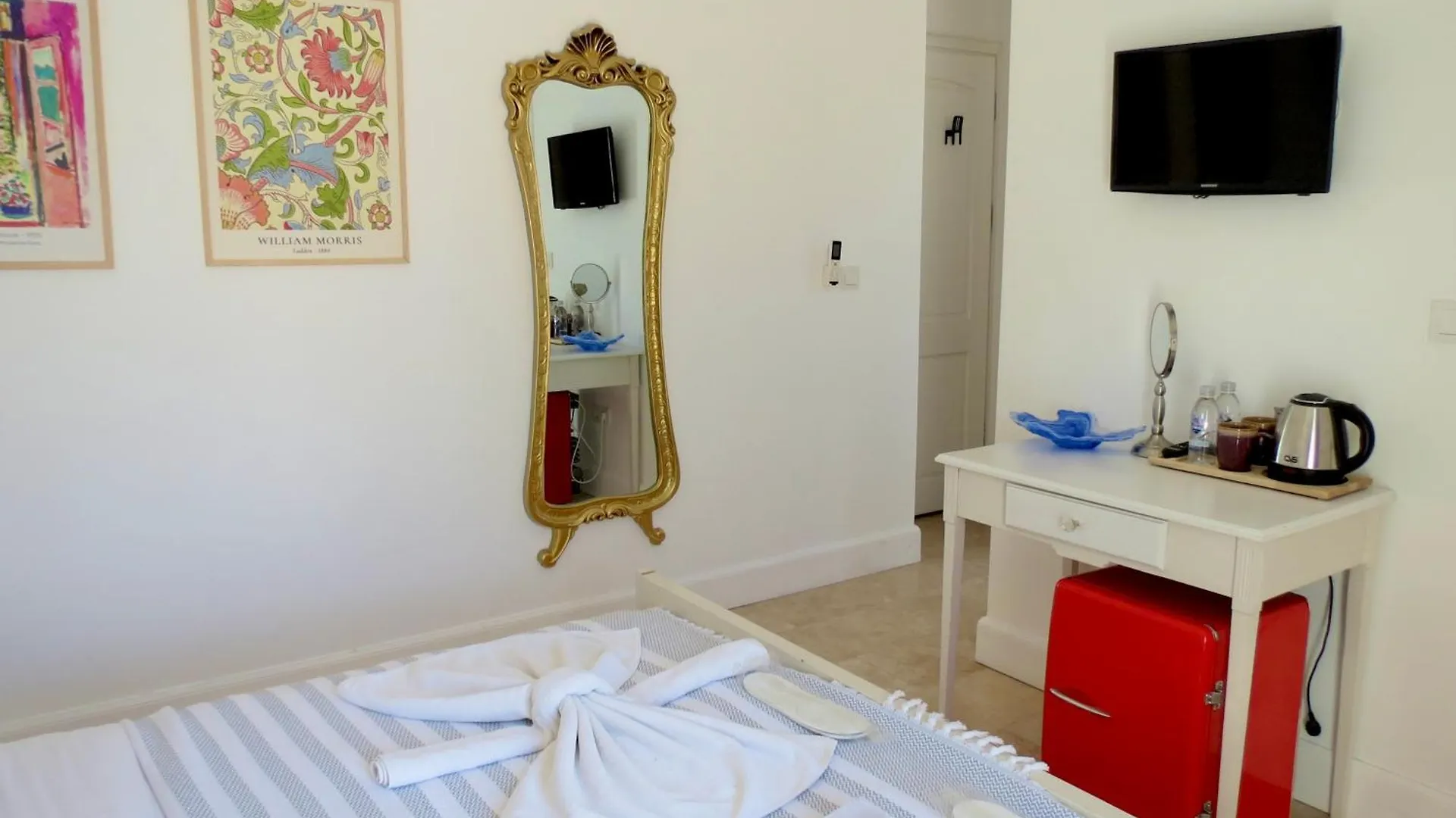 Nocleg ze śniadaniem Fedora Otel Alaçatı