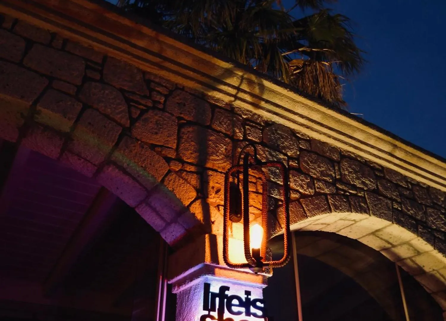 Fedora Otel Alaçatı Nocleg ze śniadaniem